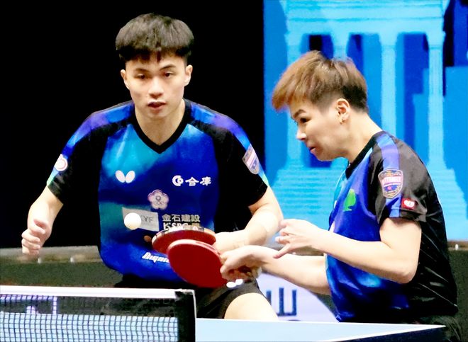 的灯光投影 的灯光投影