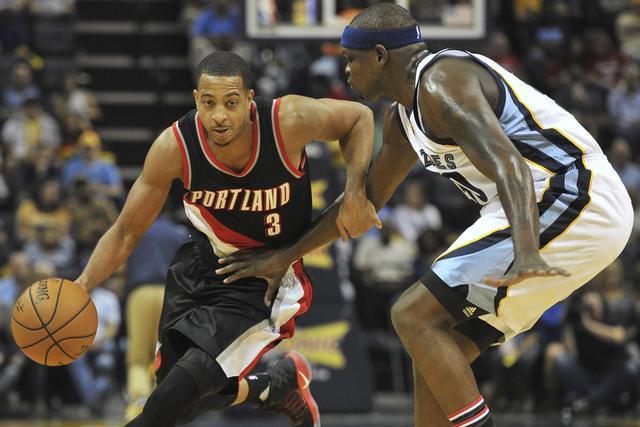 献了一场篮 献了一场篮