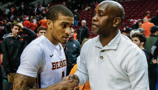 内线球员表 内线球员表