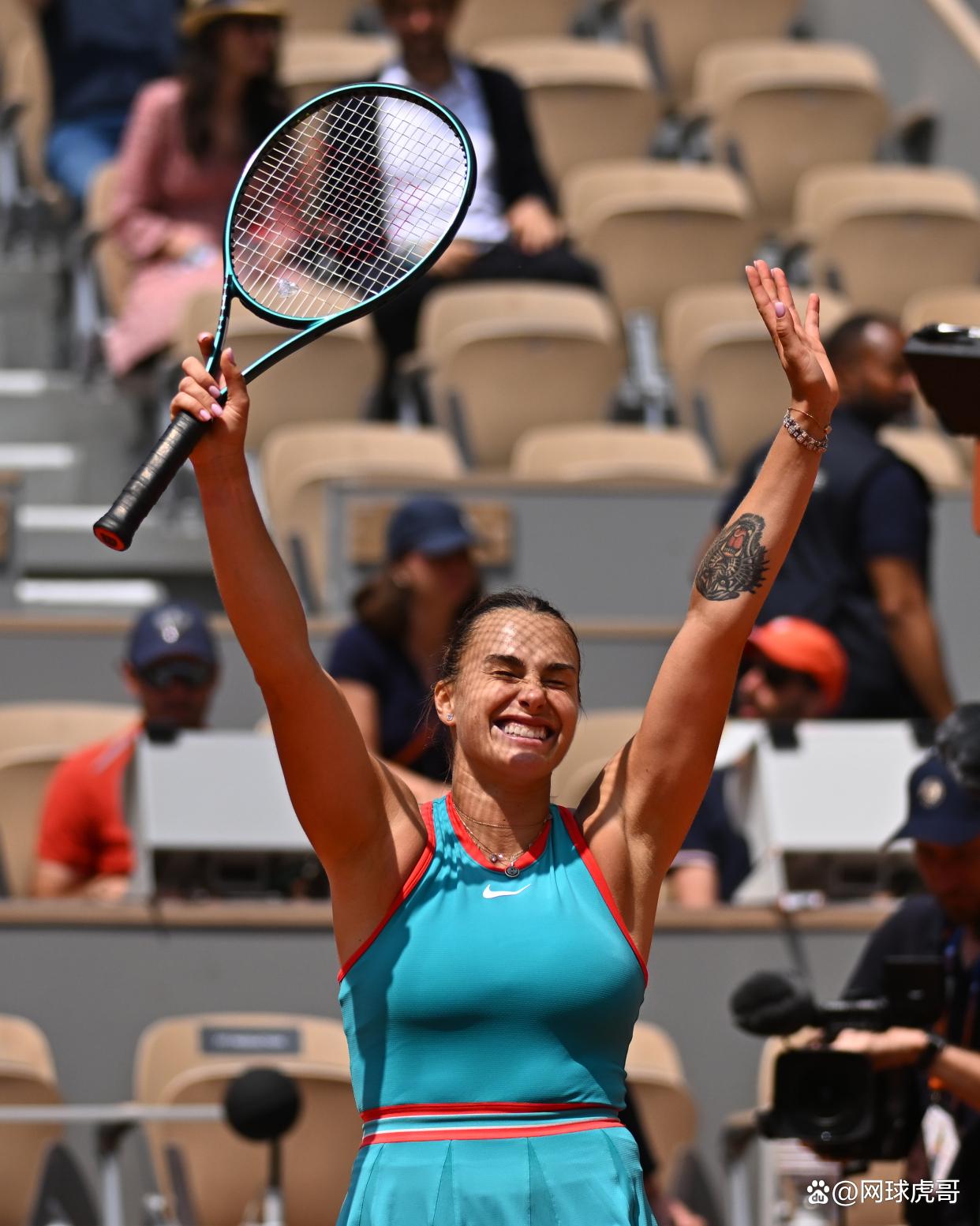 强调体育精 强调体育精