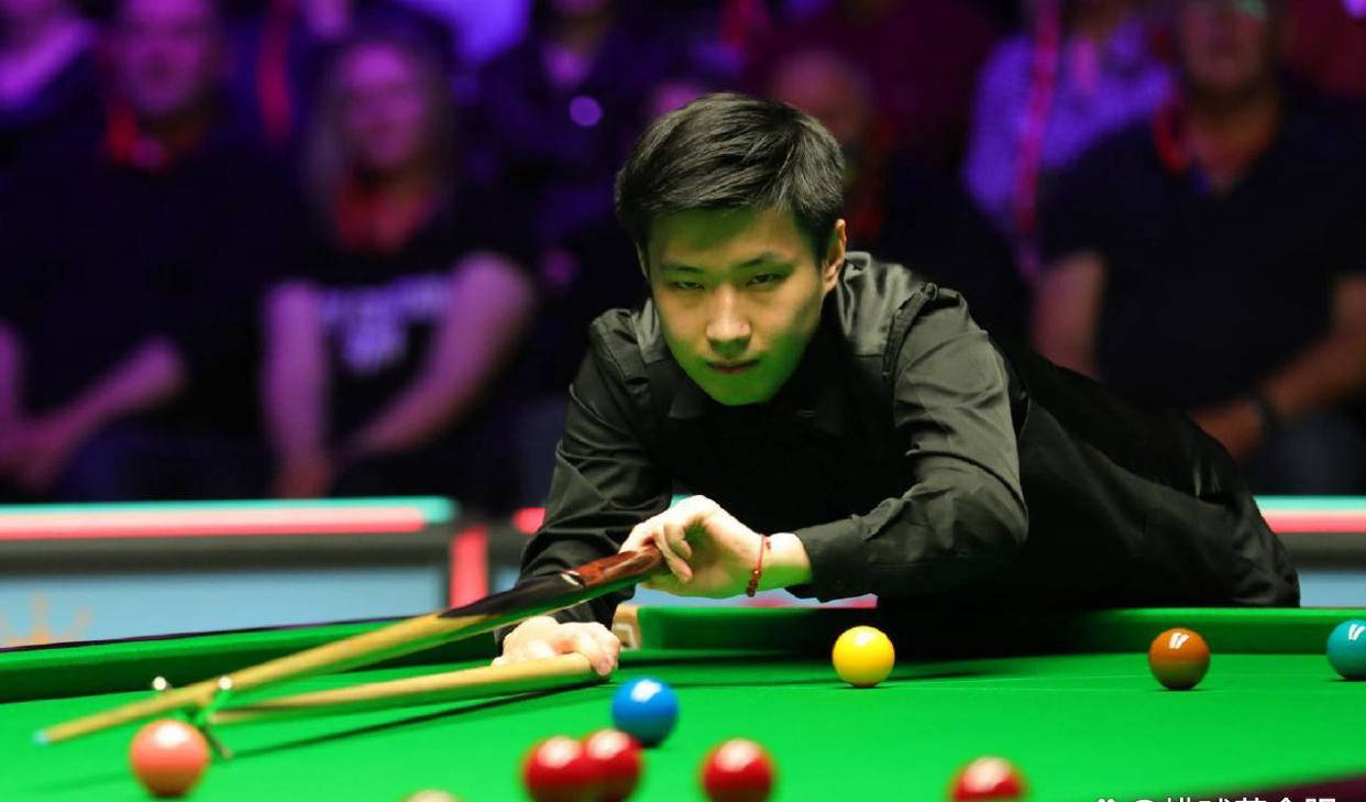 就展现出强 就展现出强