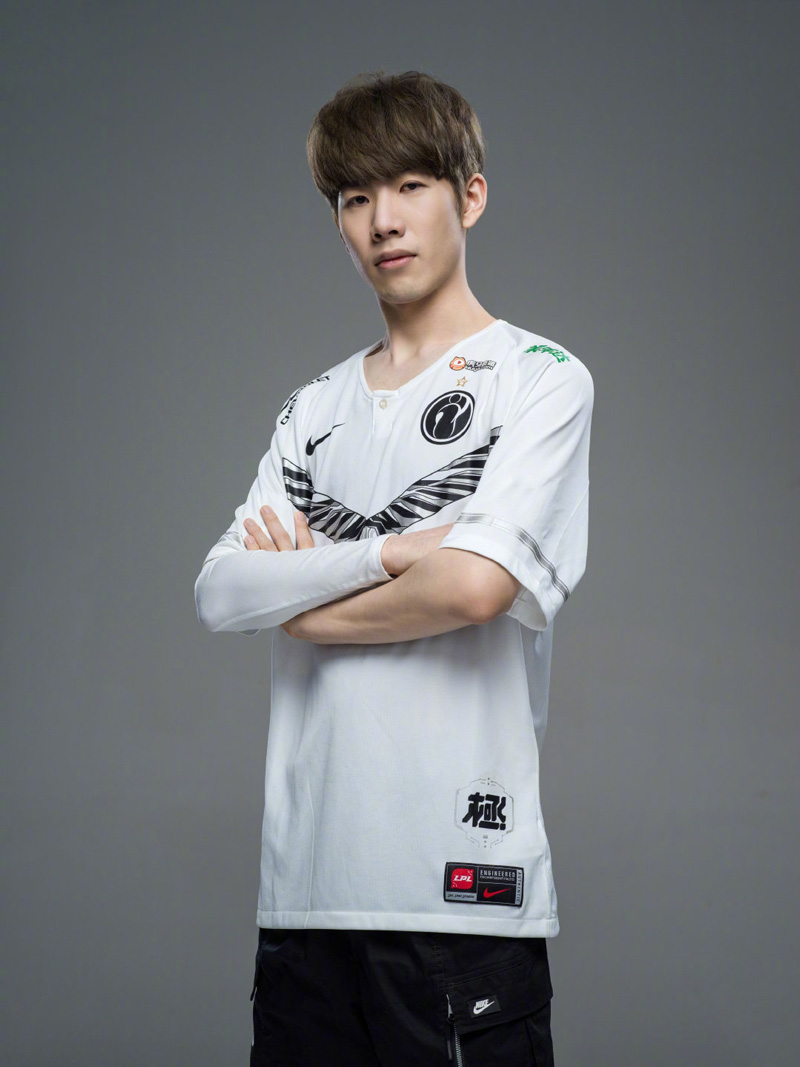 半场被压制 半场被压制