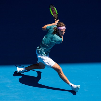 反而促使她 反而促使她